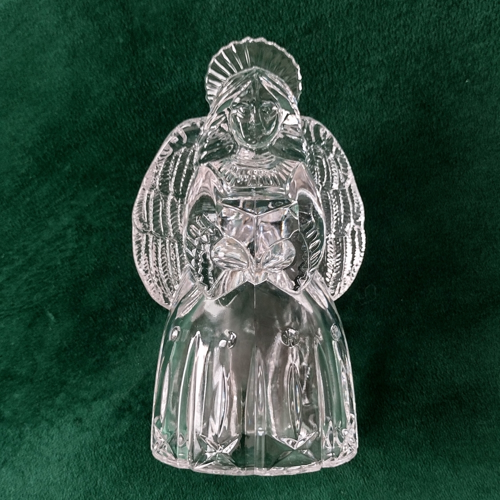 Mikasa crystal "Choral Angel" or "Singing Choir" candle holder